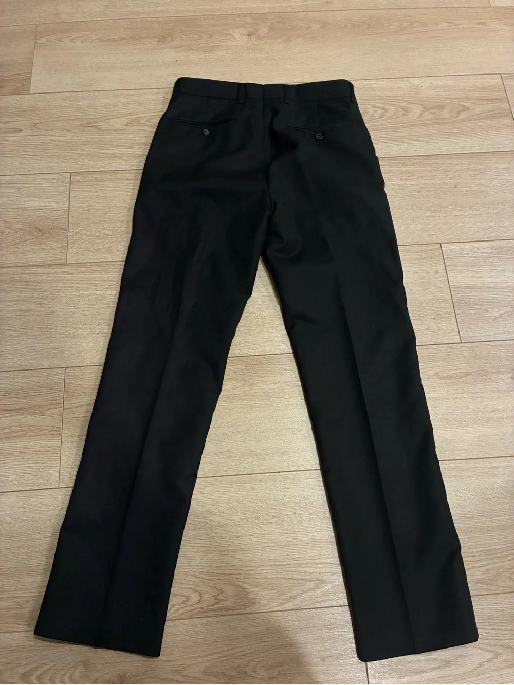 Tavio Men’s Two Button Black Two Piece Suit Size 36S/28x29